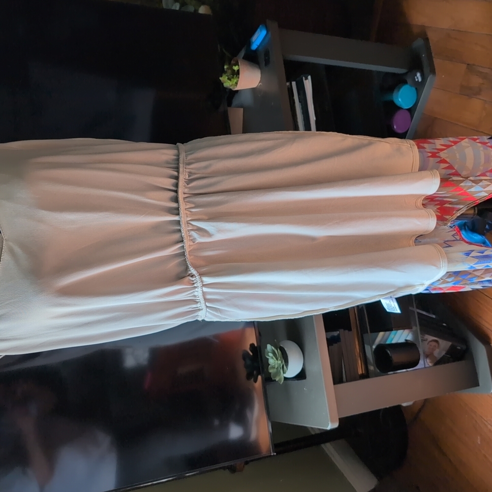Colorful Geometric Pattern Jumpsuit - Picture 7 of 9